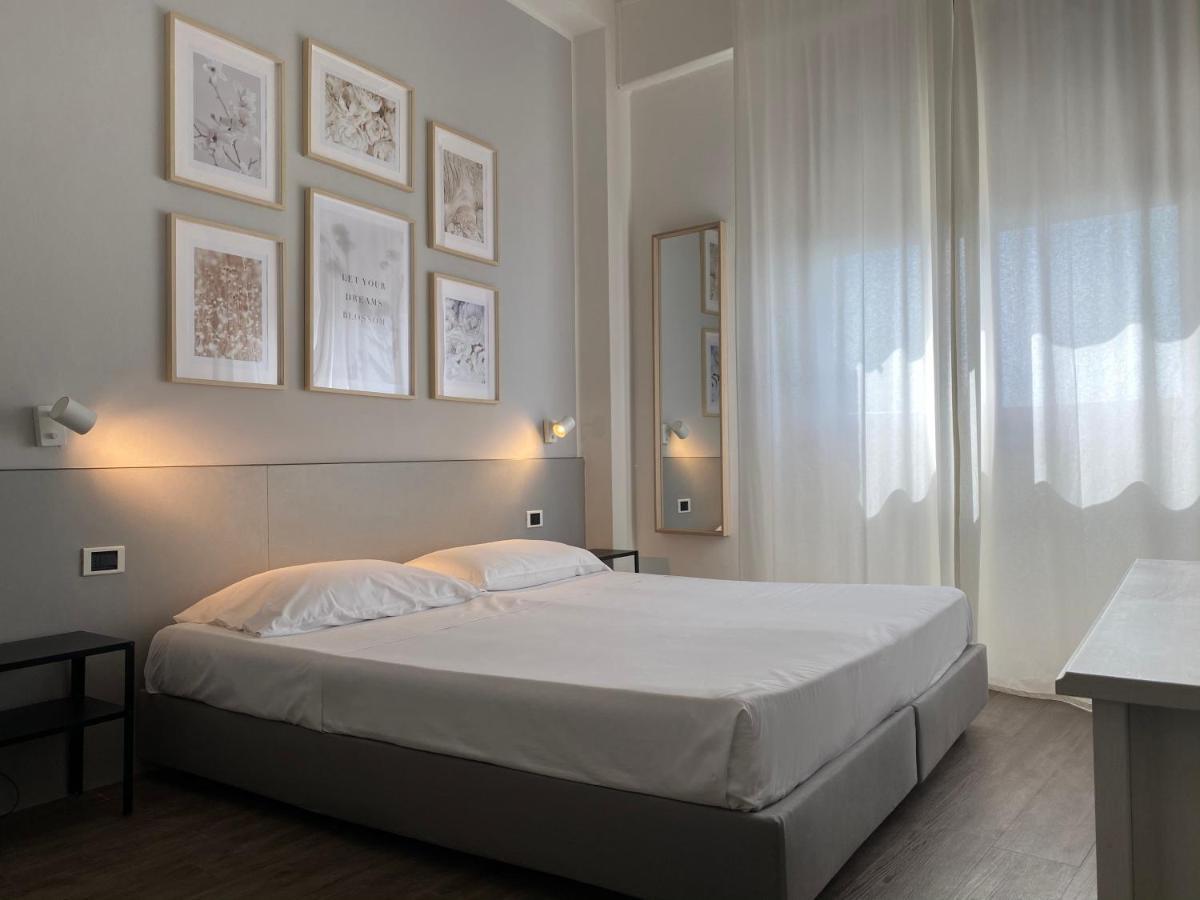 Il Romito Hotel Quercianella Ngoại thất bức ảnh